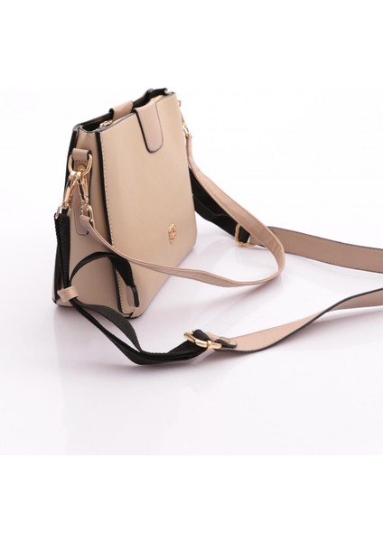 141 Kadin Omuz ve El Çantasi fiyatları