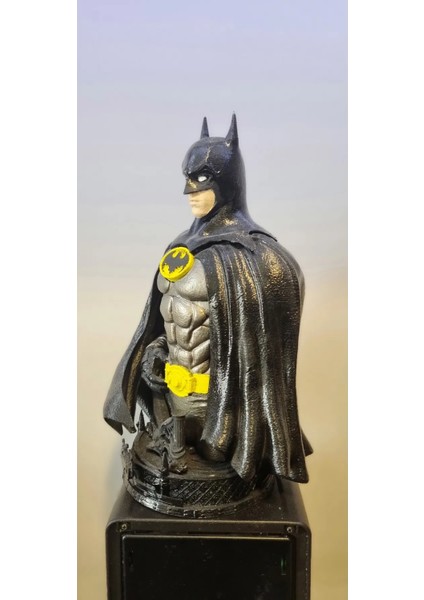 Batman 27 cm Figür Büs