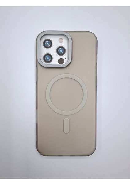 Apple iPhone 16 Pro Max Uyumlu Magsafe Şarj Özellikli Kamera Çıkıntılı Ekstra Ince Esnek Mat Lüks Kılıf