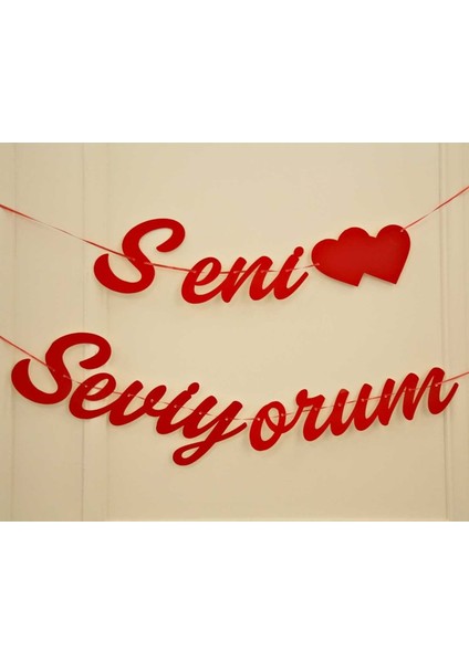 Simli Kırmızı Renkli Seni Seviyorum El Yazısı Banner Duvar Süsü
