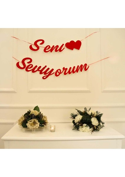 Simli Kırmızı Renkli Seni Seviyorum El Yazısı Banner Duvar Süsü