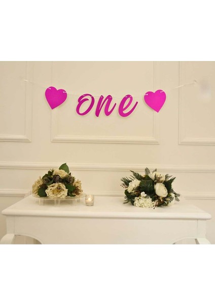 One Yazılı Simli Pembe Renk Banner Ipli Duvar Süsü 1 Yaş Parti Süsü