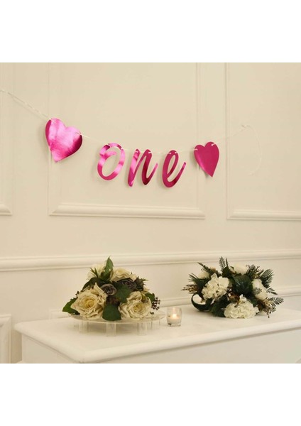 One Yazılı Metalize Fuşya Renk Banner Ipli Duvar Süsü 1 Yaş Parti Süsü modelleri