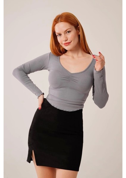 Geniş Yaka Basic Body Bluz
