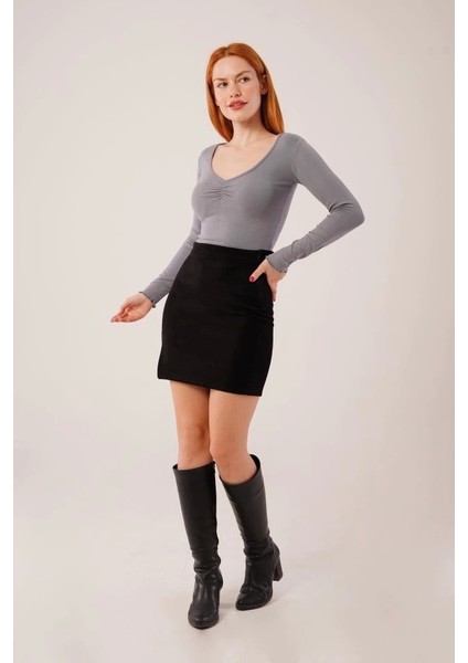 Geniş Yaka Basic Body Bluz