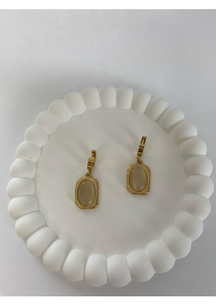 Sedef Dikdörtgen Çelik Gold Küpe modelleri