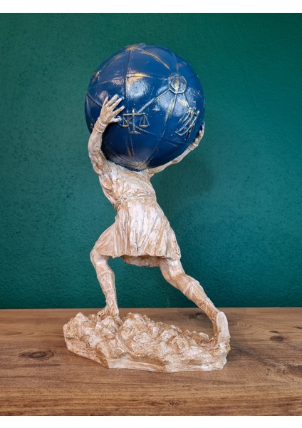 Dünyayı Omuzlayan Atlas Polyester Dekoratif Biblo