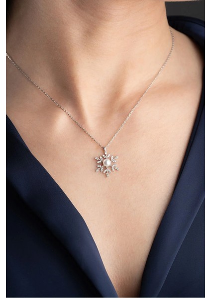 925 Ayar Gümüş Incili Kar Tanesi Kolye modelleri