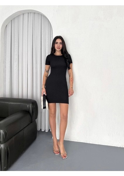 Bisiklet Yaka Kısa Kol Likralı Elbise