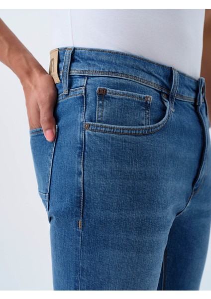 LF2039446 Lacivert Erkek Jean Pantolon LF2039446 fırsatları