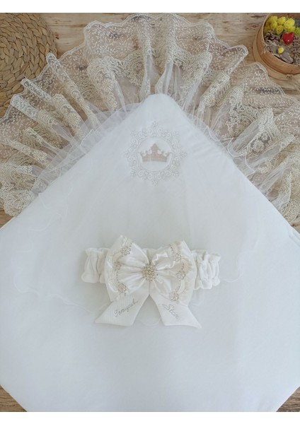Yenidoğan Sahra Taç Nakışlı Plazma Taşlı Güpürlü Fiyonklu Duvaklı Trilüks Kundak Bebek Battaniyesi fiyatları
