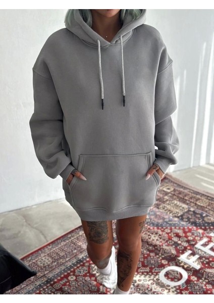 Kapşonlu Üç Iplik Penye Basic Sweatshirt