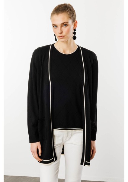 Kadın Sıfır Yaka Baklava Desenli Yazlık Hırka Siyah