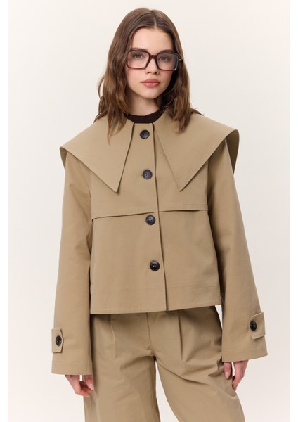 Geniş Yaka Gabardin Ceket Kum modelleri