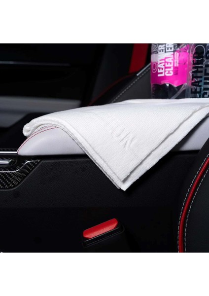Gyeon Q²m Leatherwipe Evo Deri Aksam Bezi 2 Li Paket - 40X40 cm modelleri