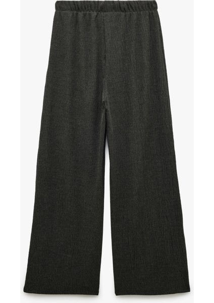 Bürümcük Kumaş Bağlama Detaylı Geniş Paça Pantolon