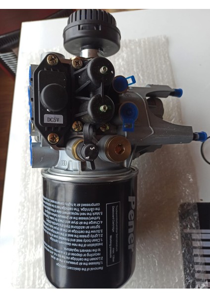 Kompakt Hava Kurutucu Ünitesi 9325010090 932 501 009 0 Ford F-Max Kople Hava Kurutucu Euro 6 9325010090 CC462A131AC Pener 3555M7102001 Ford CC46-2A131-AC