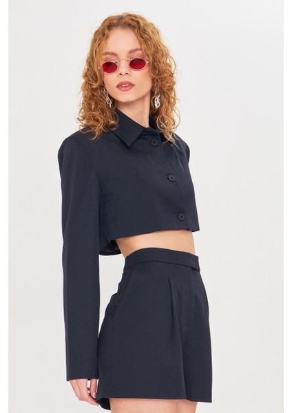 Düğmeli Crop Blazer Ceket fiyatları