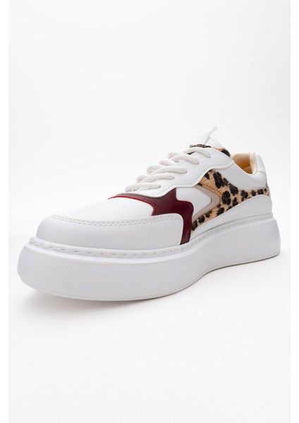 Aere Beyaz Desenli Kadın Spor Ayakkabı fırsatları