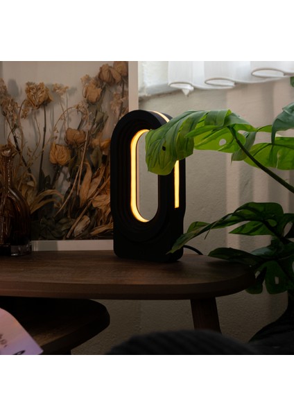 Modern Estetik LED Masa Lambası, Ahşap Katkılı Lamba, Ofis, Salon, Mutfak LED Masa Lambası, Modern Lamba, Siyah Lamba fırsatları