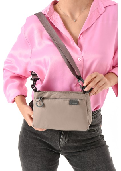 Kadın 3 Bölmeli Paraşüt Kumaş Ayarlanabilir Çapraz Askılı Çanta