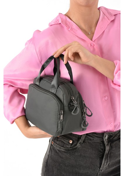 Kadın Suya Dayanıklı Paraşüt Kumaş 4 Gözlü Çapraz Askılı Oval El ve Omuz Çantası modelleri