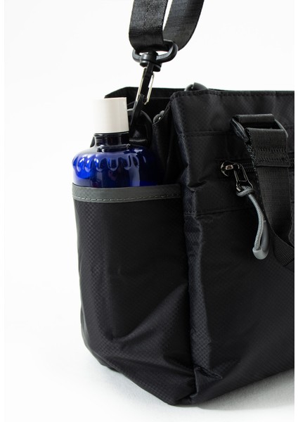 Kadın 4 Gözlü Desenli Paraşüt Kumaş Ayarlanabilir Çapraz Askılı El Ve Omuz Çantası indirimleri