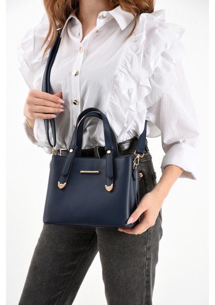 Kadın 4 Bölmeli Gold Aksesuarlı Sade Şık Omuz ve El Çantası fırsatları