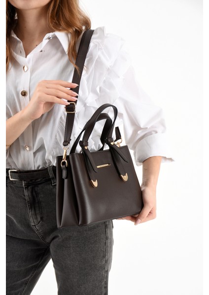 Kadın 4 Bölmeli Gold Aksesuarlı Sade Şık Omuz ve El Çantası modelleri