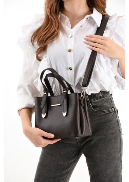 Kadın 4 Bölmeli Gold Aksesuarlı Sade Şık Omuz ve El Çantası fırsatları