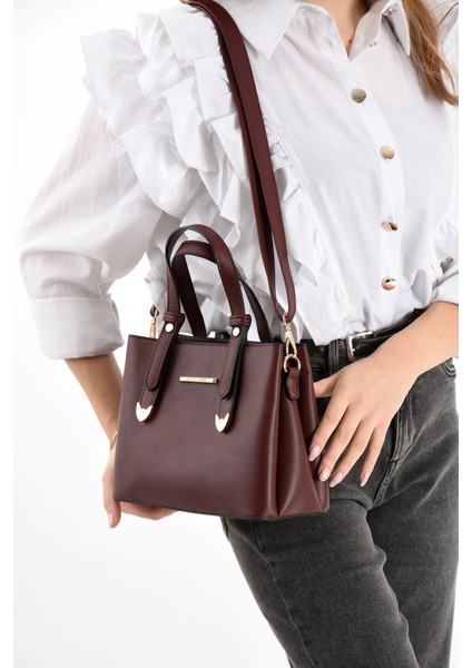 Kadın Uzun Askılı 4 Bölmeli Gold Aksesuarlı Taba Omuz ve El Çantası modelleri