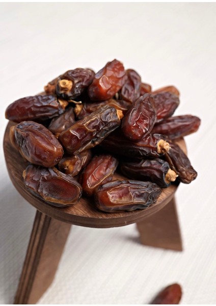 Hurma - Medine Hurması - Large - 750 gr