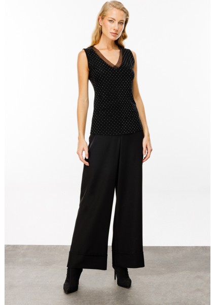 51396 Onteks Kolsuz V Yaka Taşlı Bluz fırsatları