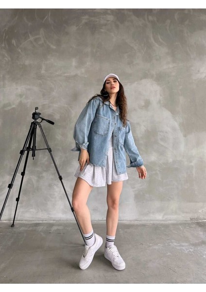 Çift Cepli Oversize Kadın Kot Denim Gömlek Ceket