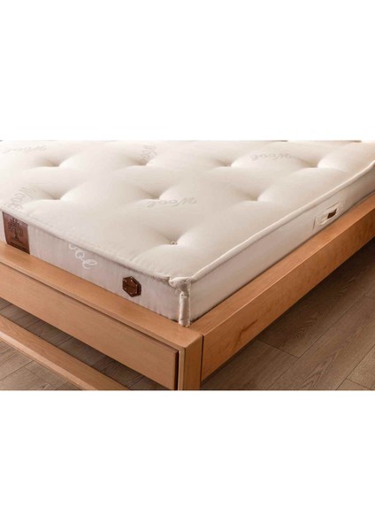 Coco Vega %100 Doğal Handmade Yatak