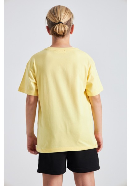 Futbol Sahası Desenli %100 Pamuk Erkek Oversize Tişört fırsatları