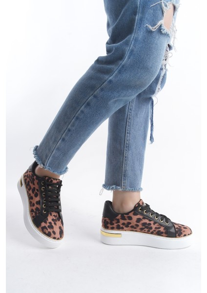 Mına Bağcıklı Ortopedik Taban Leopar Desenli Kadın Sneaker Spor Ayakkabı - Kahverengi