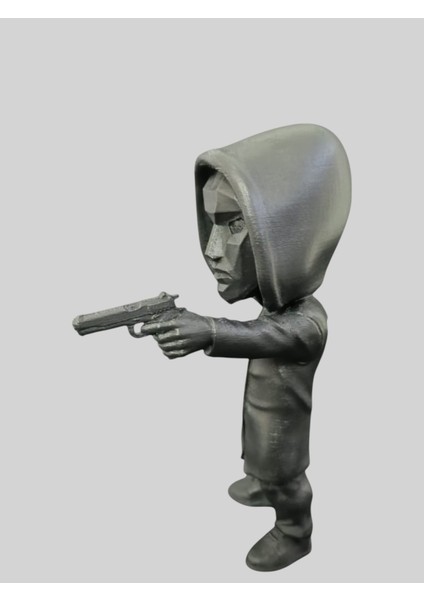 Squid Game Front Man Yönetici 3D Figür 20 cm