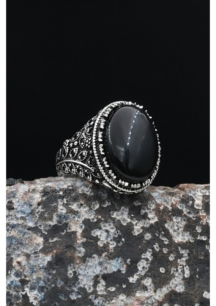 Dal Işlemeli Oniks Taşlı 925 Ayar Gümüş Erkek Yüzüğü Zirkon Taş Süslemeli 901687 modelleri