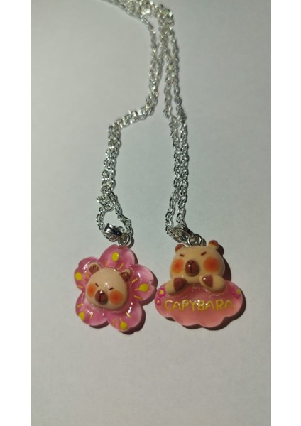 Sevimli Kawai Capybara Ayıcık Çiçekli Bf Best Friend Arkasaşlık Kolyesi