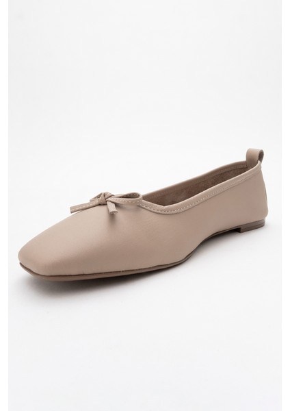 Sosa Bej Cilt Hakiki Deri Küt Burunlu Fiyonklu Kadın Babet Ayakkabı fırsatları