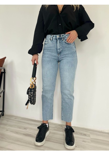 Kadın Kesik Paça Boyfit Jean Mavi fiyatları