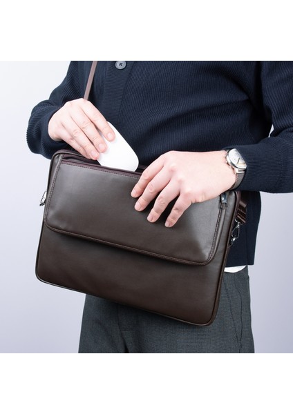 S.Deri Laptop Çantası,Tablet Çantası,13.3'' Inç,n,Omuz ve Valiz Askılı,Aksesuar ve Evrak Cepli,24*34*2 cm.,Kahverengi