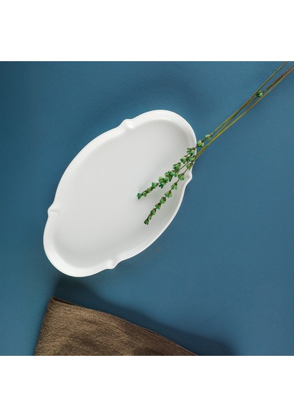 Lunar Oval Tabak 20 cm