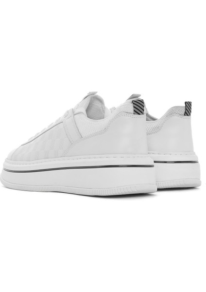Erkek Beyaz Bağcıklı Kalın Tabanlı Deri Sneaker 25SFD650214