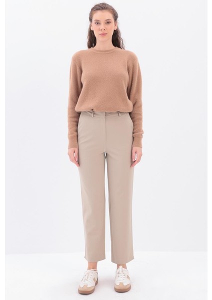 Paçası Yırtmaçlı Havuç Pantolon 25DB77114AL0