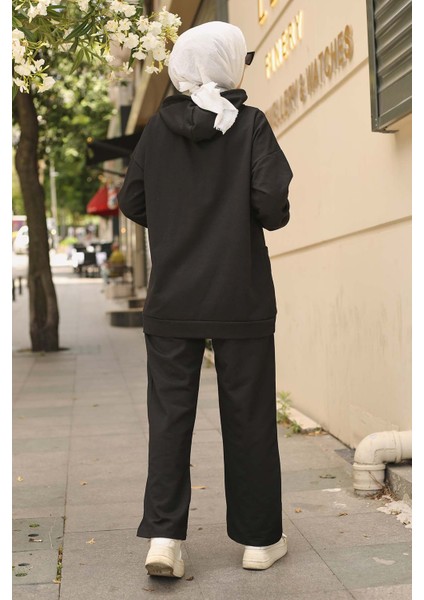 Siyah Önü Etiketli İki İplik Tesettür Takım modelleri