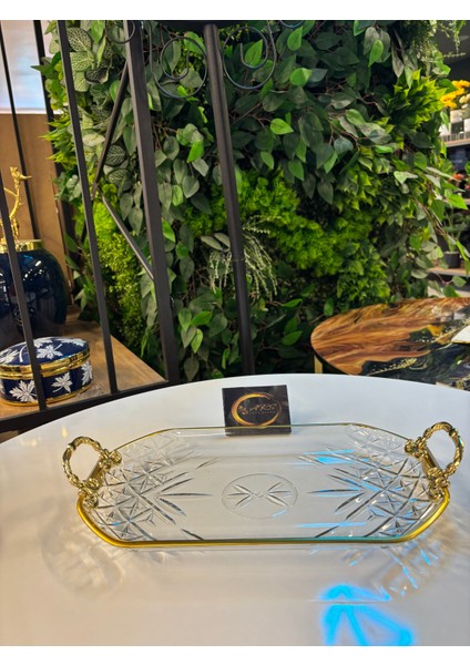 Timeless Gold Yaldızlı Metal Kulplu Dekoratif Sunumluk Tepsi, Kayık Tabak