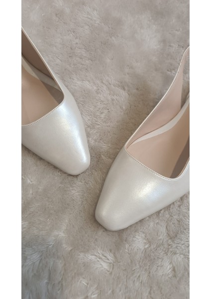 Pear Kare Burun 2 cm Kare Topuklu Babet Gelin Ayakkabısı fırsatları