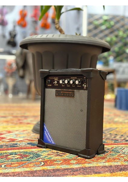 15 Watt Gitar Amfi Over Drive Özellikli